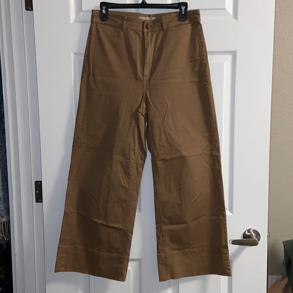 Everlane wide leg crop chino in khaki